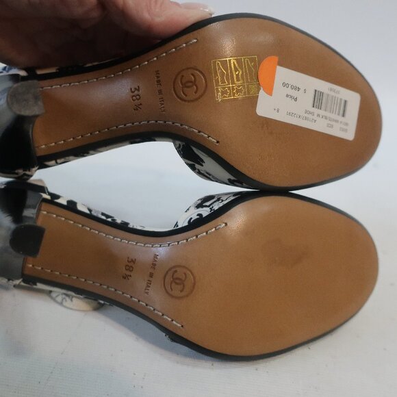 NWOB Authentic Chanel Black White Graphic Image Ankle Strap Heels 38.5 US/8.5 - Picture 11 of 13